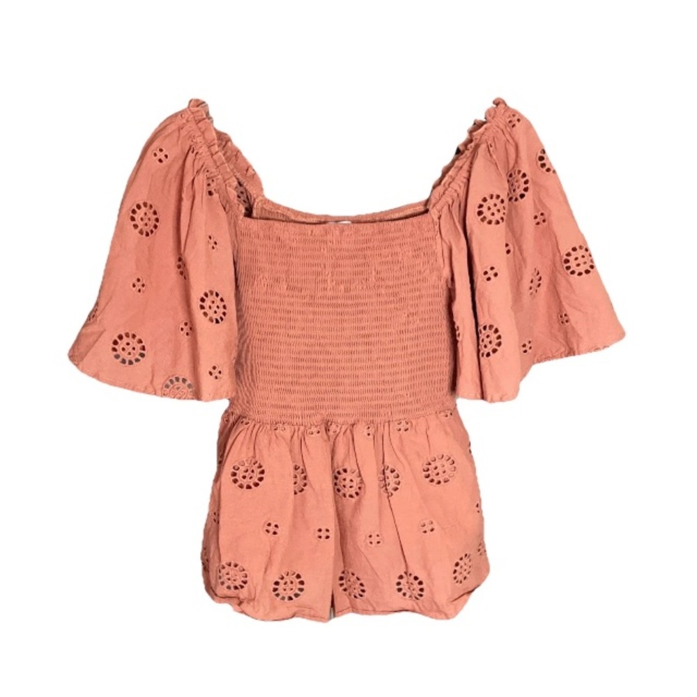 Q+A Los Angeles Coral Smocked Top Flutter Short Sleeve Eyelet Detail Large